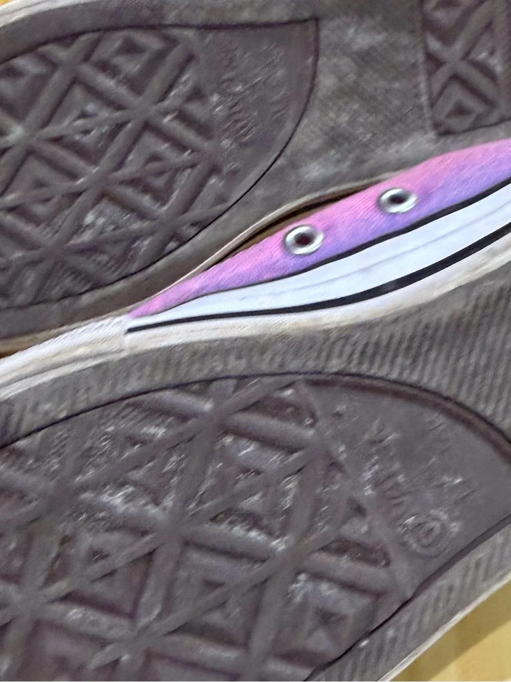 Converse Kids Pink Canvas Low-Top Sneakers with Lavender accent